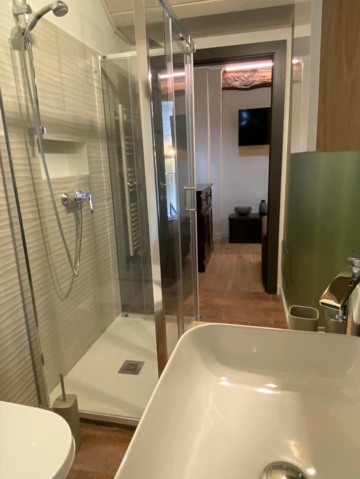 Argegno'S River - Central Apartment Lake View Bilik gambar